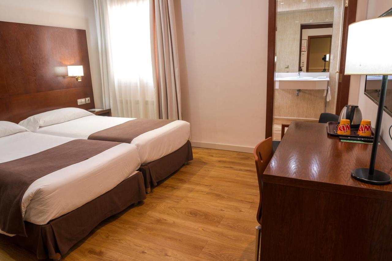 Ramon Berenguer IV Hotel Lleida Kültér fotó